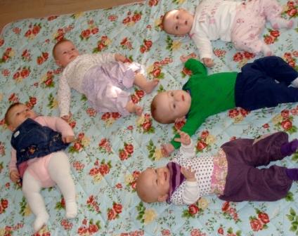 Mikkeline med venner